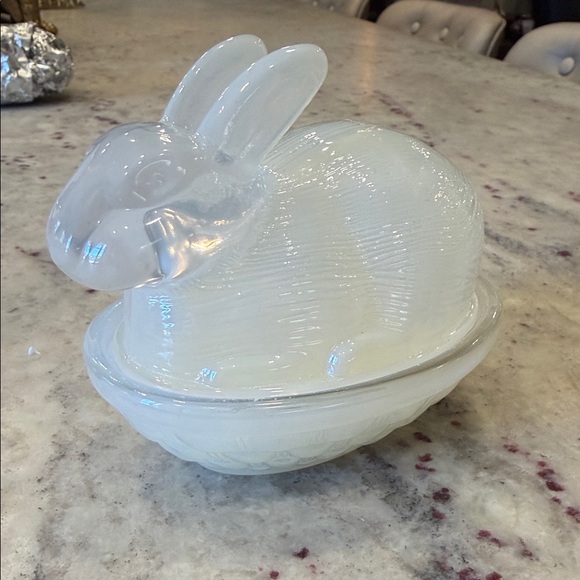 Other - White Glass Bunny on a Nest